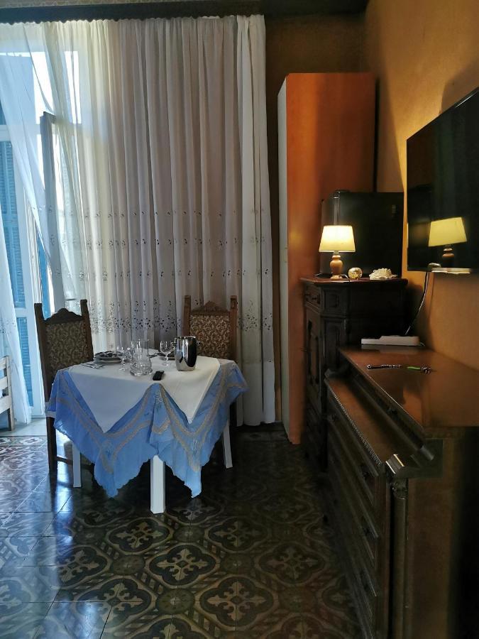 Albisola Bed And Breakfast Albisola Superiore Kültér fotó